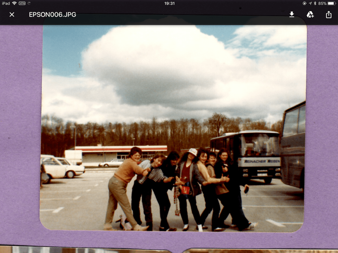 214DF2B5-FAC1-4138-A984-2BA2656B56D5