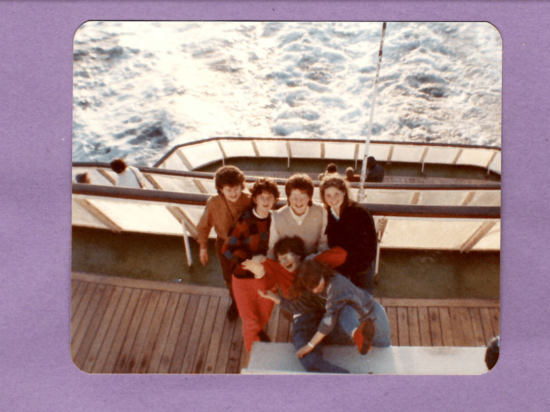 6F4C8EA4-636A-4B58-9056-60427A4EA3E0